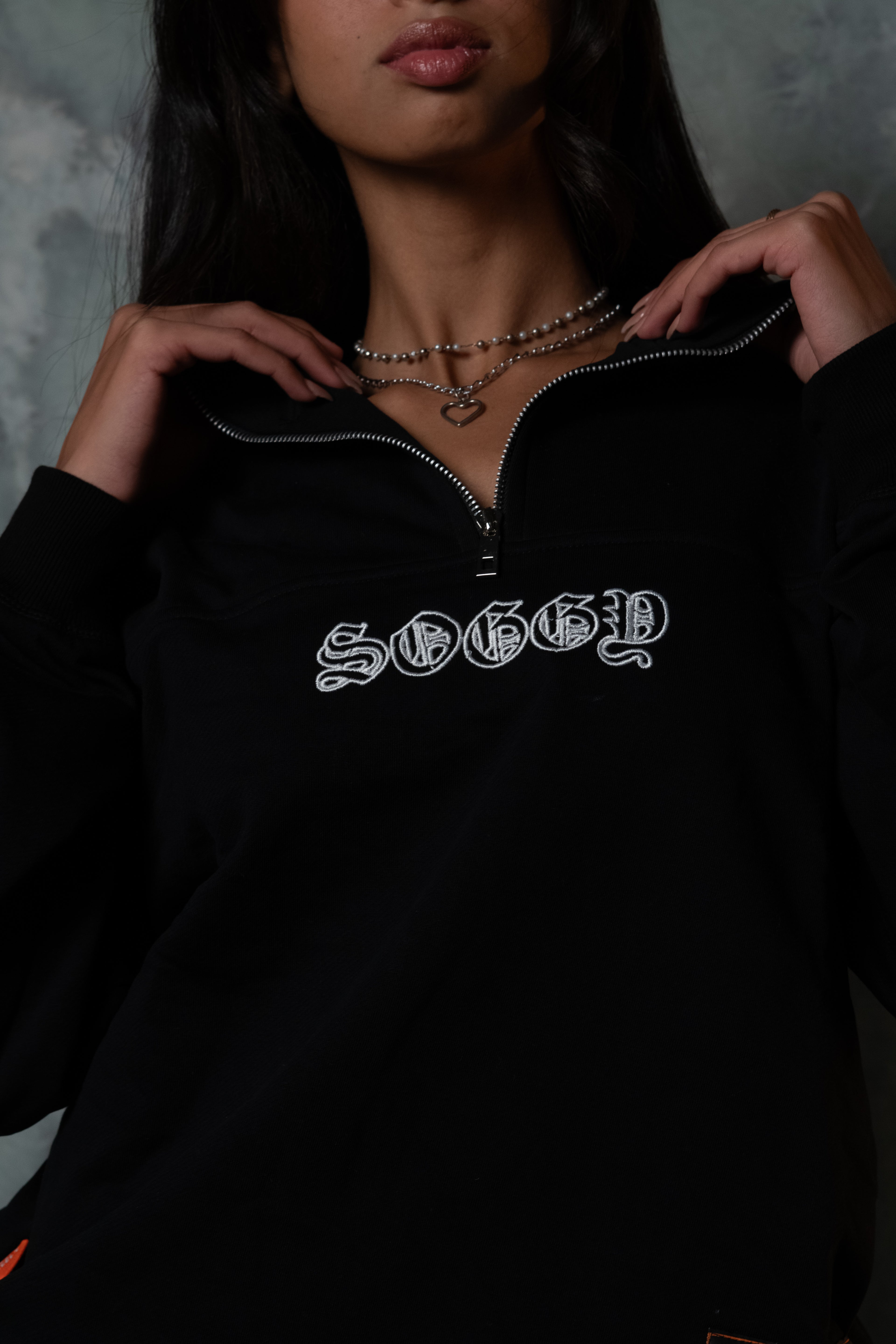 Black 1/4 zipper