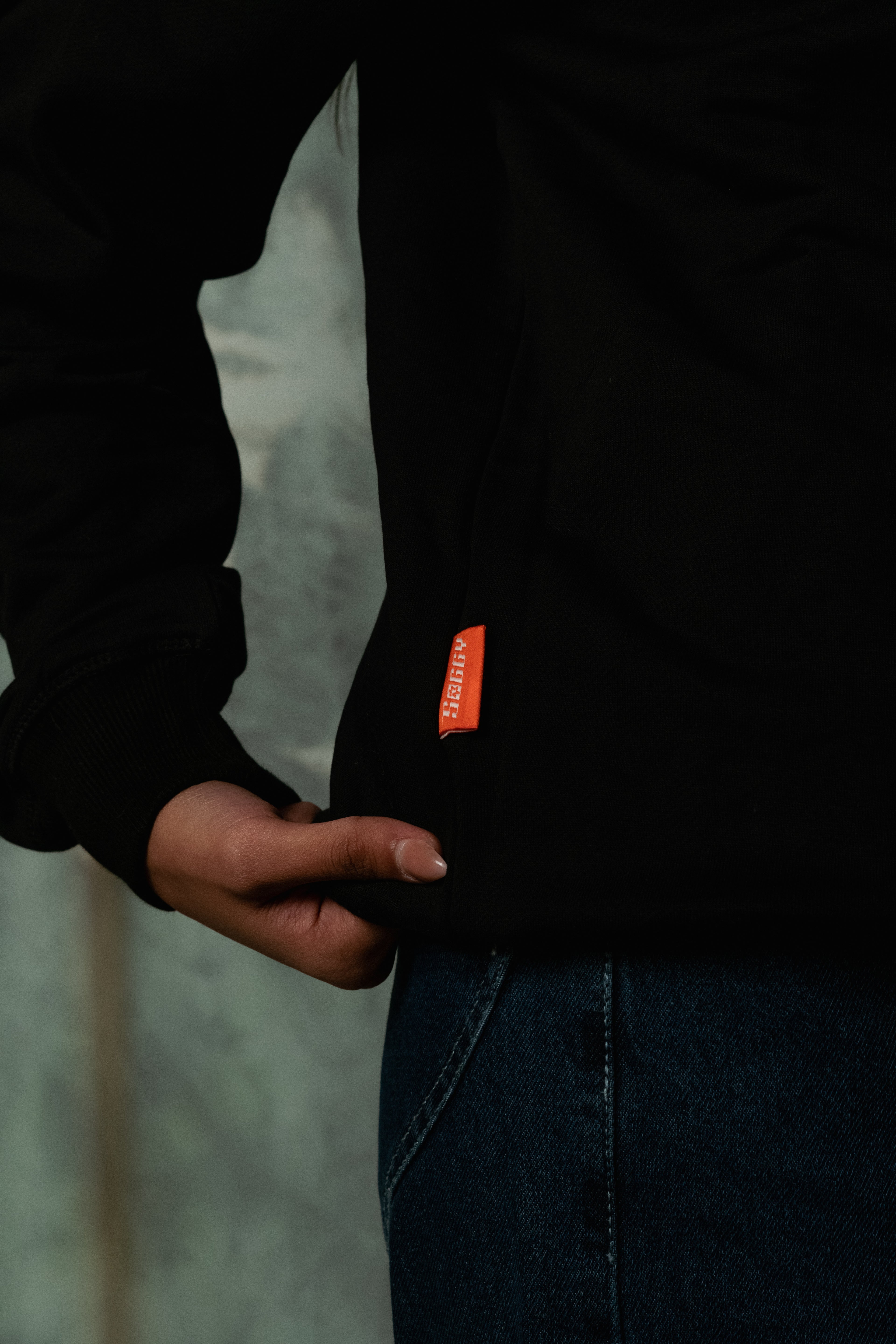 Black 1/4 zipper