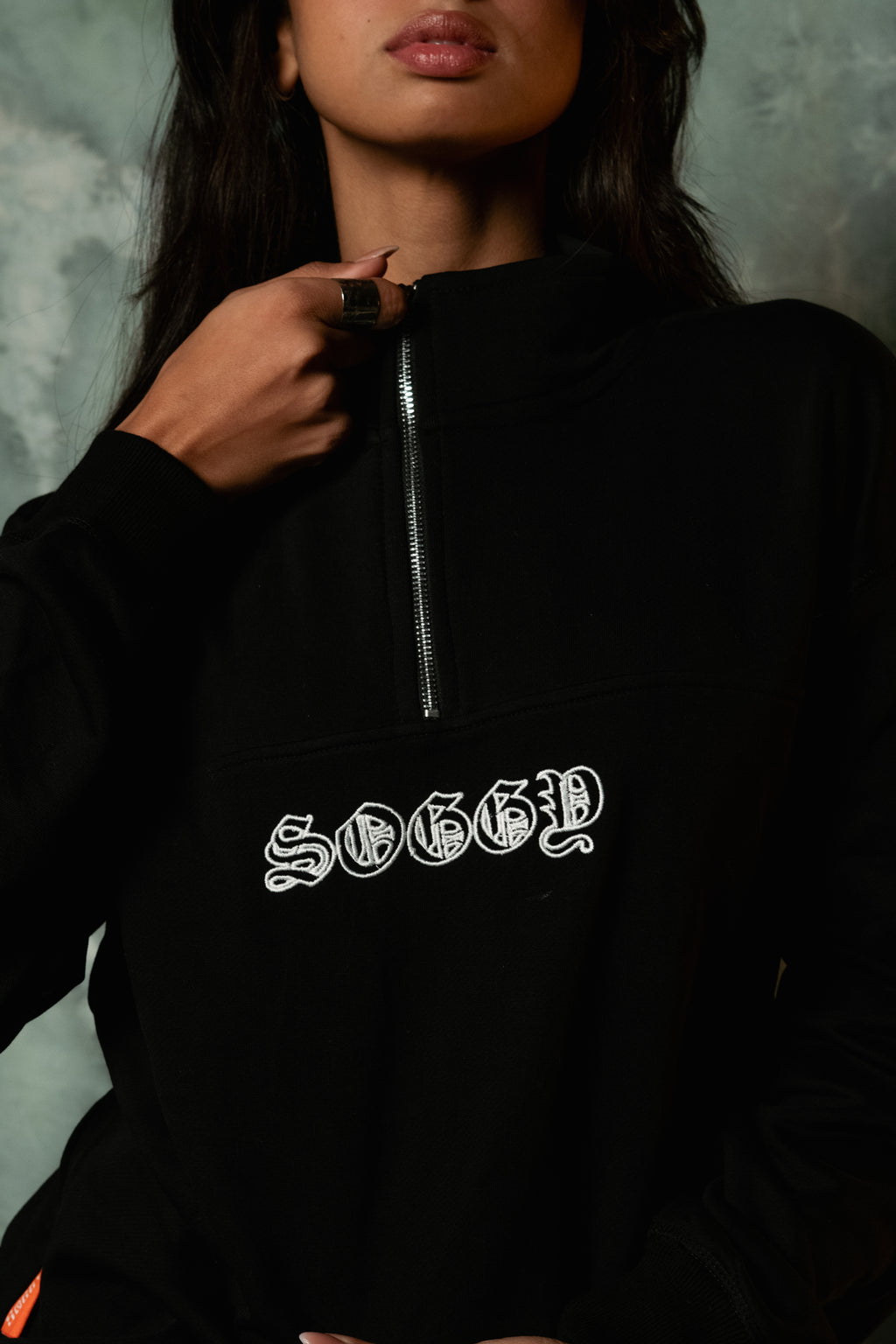 Black 1/4 zipper